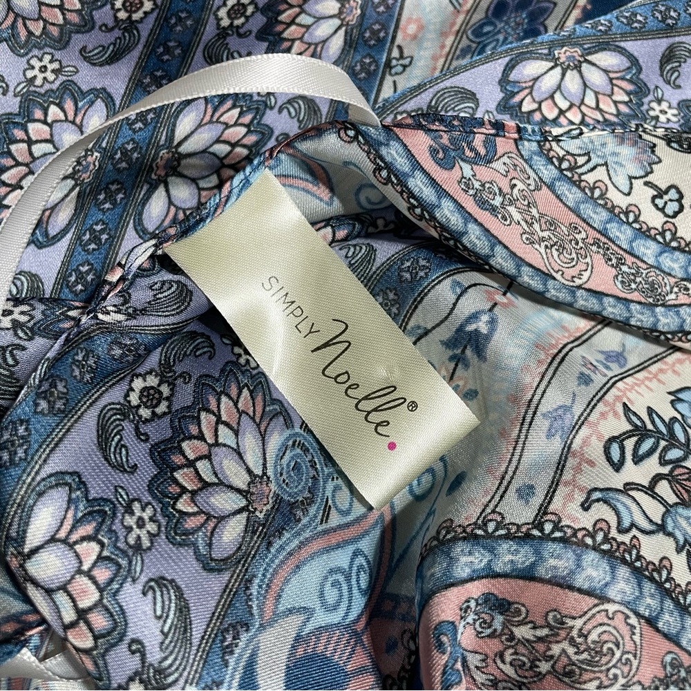 #0225 Simply Noelle Blue/Pink Floral Paisley Kimono-one size - Picture 5 of 6